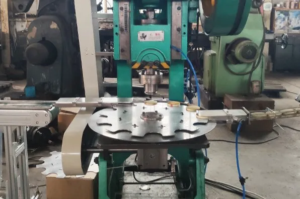 Máquina de curling automática