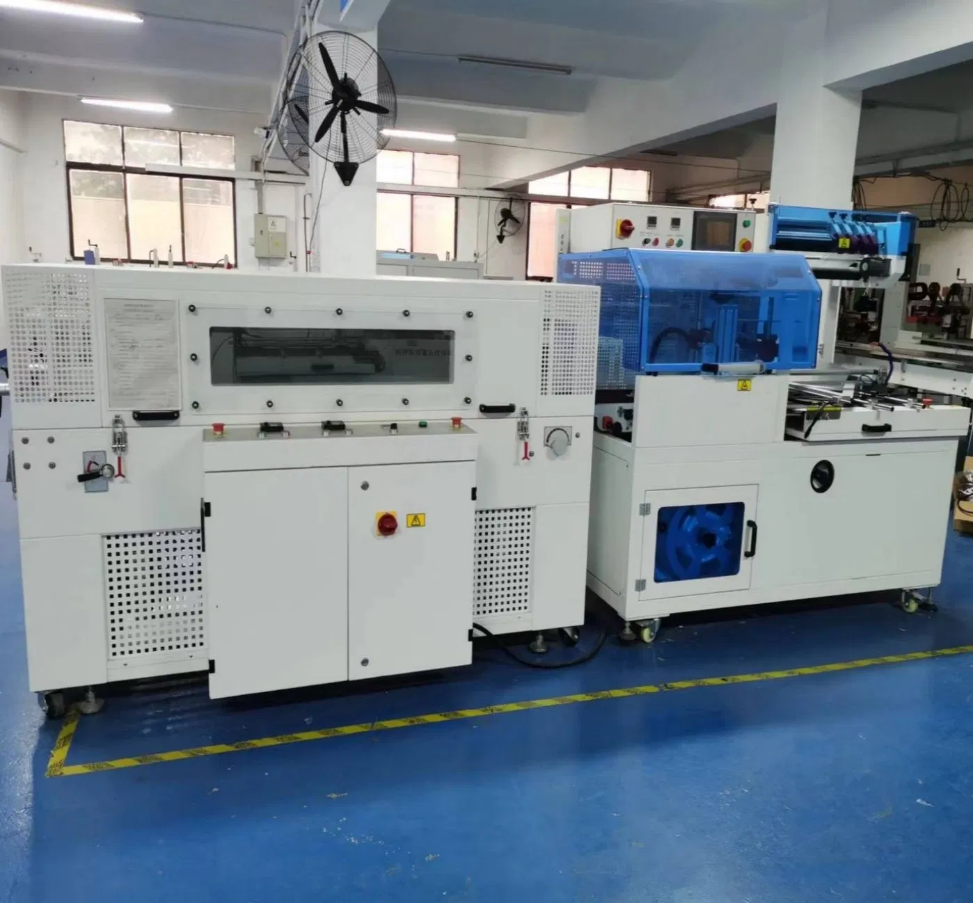 Máquina de Embalagem com Seladora L Tipo Automática Total para Encolhimento de Mangas, Máquina de Embalagem em Fluxo com Filme Plástico POF/PVC, Seladora Térmica Lateral