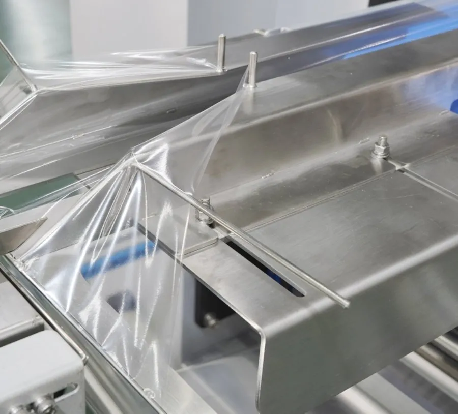 Máquina de Embalagem Horizontal Automática de Servo de Alta Qualidade para Embalagem de Pão, Chocolate, Biscoito, Barra, Máscara, Noodle