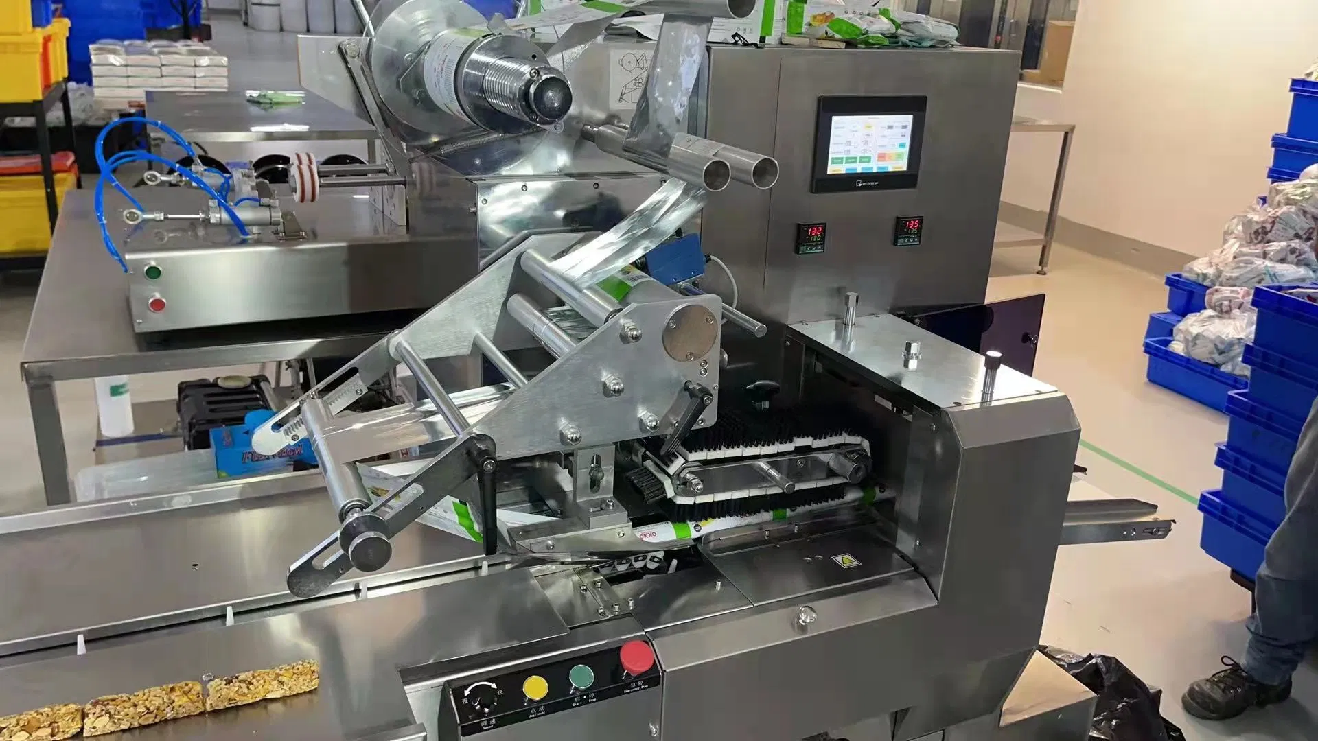 Máquina de Embalagem Automática de Jujuba de Alta Velocidade / Máquina de Embalagem de Doces Macios em Almofada / Máquina de Embalagem de Tâmaras / Máquina de Embalagem de Alimentos para Toffee e Pirulito