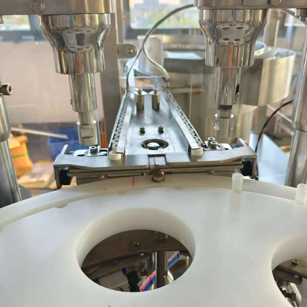 Linha de Produção Automática Completa para Lavagem, Enchimento, Tampagem e Rotulagem de Frascos de Óleo Essencial
