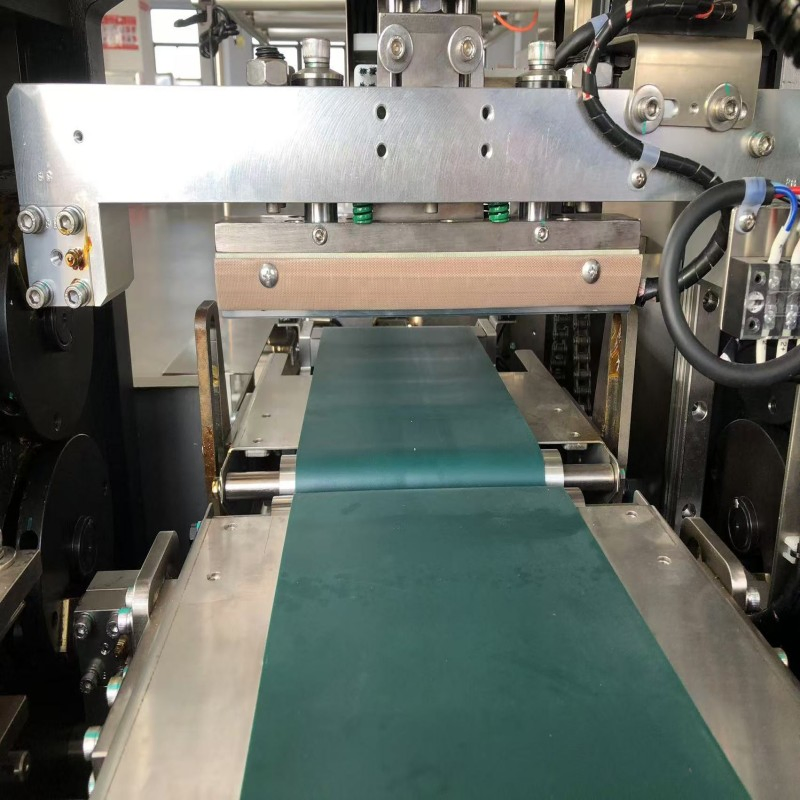 Máquina de Embalagem em Fluxo para Alimentos Congelados com Embalagem de Bandeja para Hambúrgueres, Bolinhos, Frutas e Legumes Frescos Congelados
