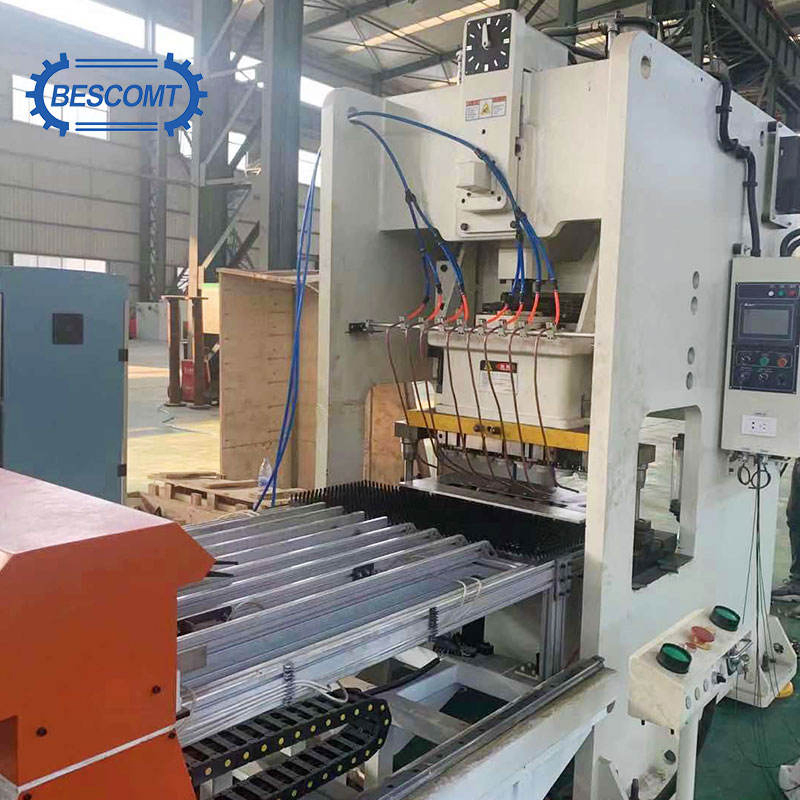 Máquina Automática de Fabricação de Tampas de Garrafa de Alumínio em Alta Velocidade e Linha de Produção Totalmente Automática com Prensa de Potência para Embalagem de Alimentos e Bebidas CE