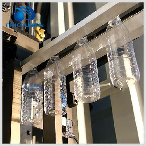 Linha de Produção Automática de Envasamento de Água Mineral em Garrafa com Preço de Fábrica Inclui Máquina de Sopro de Garrafa PET, Máquina de Enchimento de Água, Máquina de Vedação de Tampas e Máquina de Embalagem