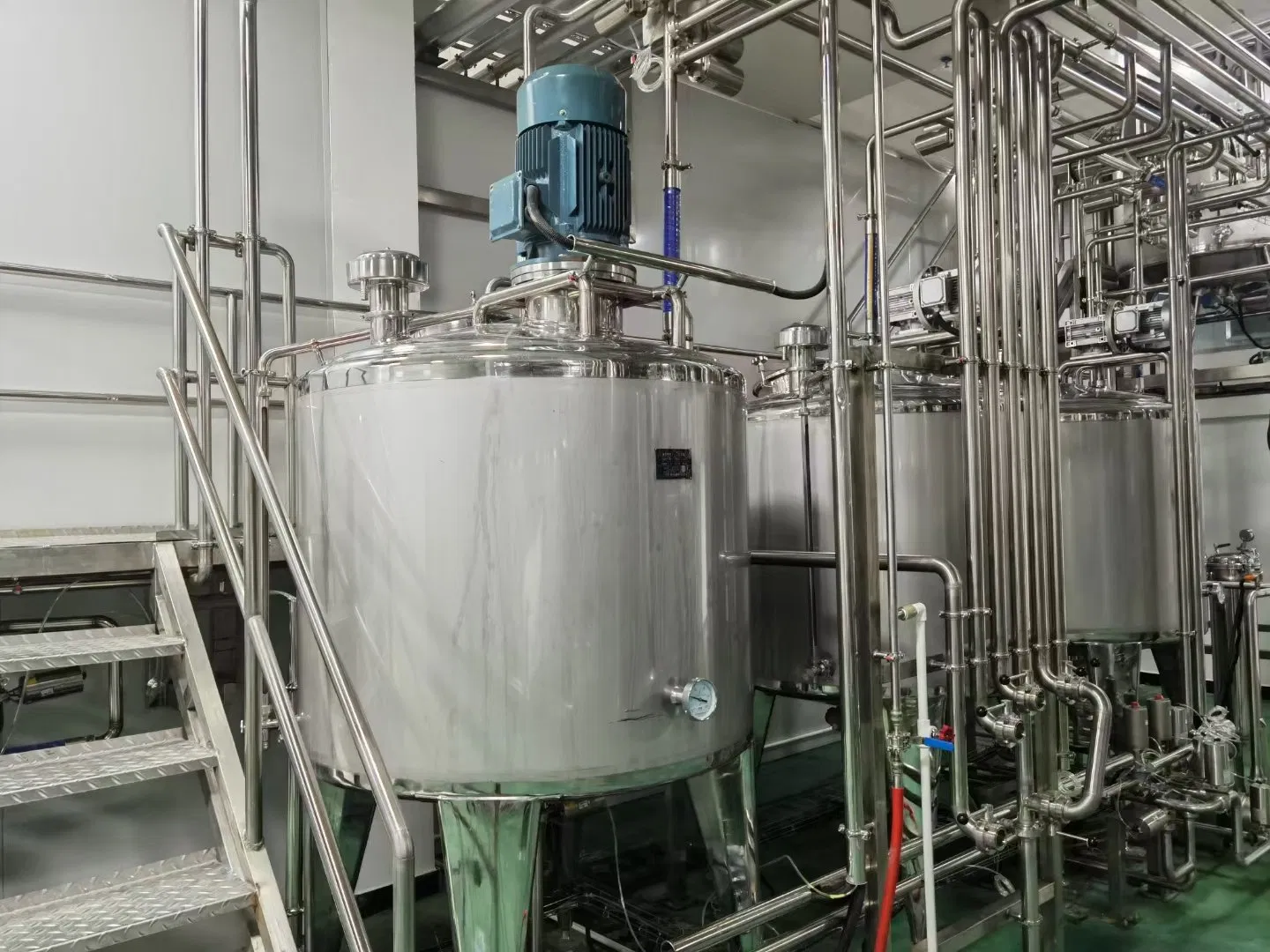 Linha de Produção de Bebidas Carbonatadas de Alta Qualidade com Máquina de Enchimento e Embalagem