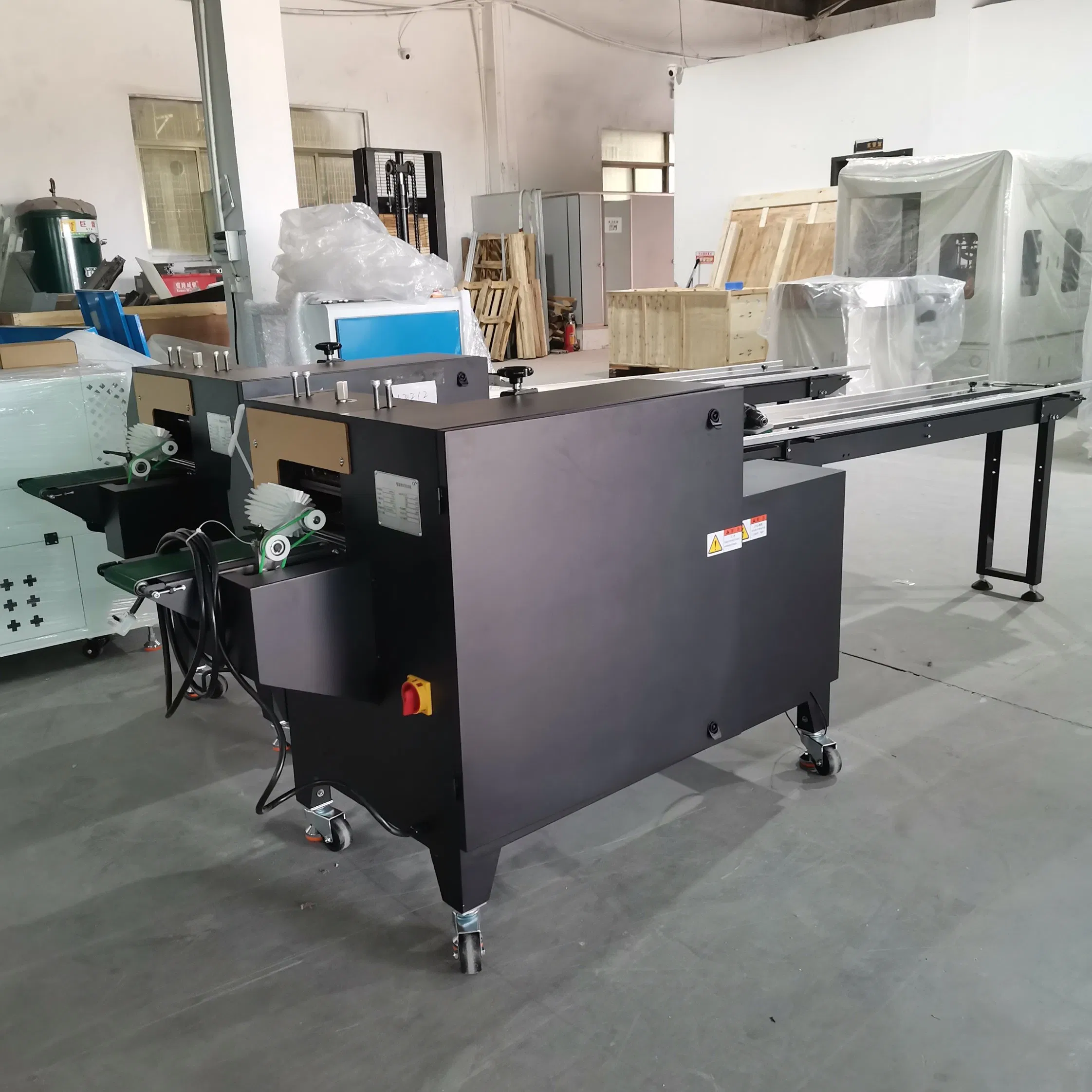Máquina de Embalagem Flow Pack Horizontal Automática da China para Pirulitos e Picolés