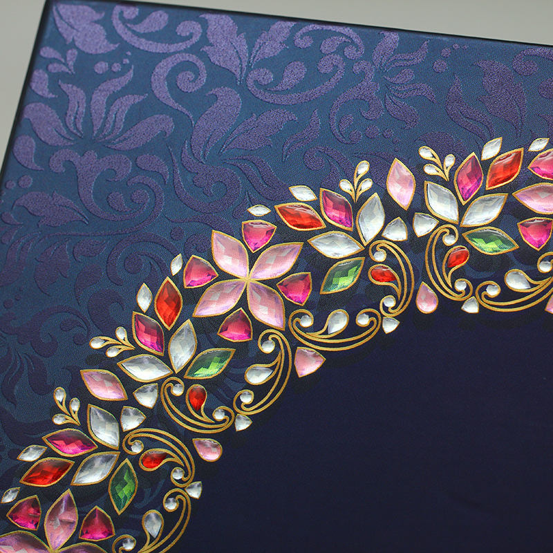 High-Quality 3D UV Coating Rigid Paper Shoulder Luxury Gift Box  Supplier, Product