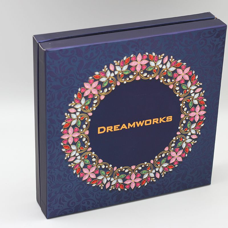 High-Quality 3D UV Coating Rigid Paper Shoulder Luxury Gift Box  Supplier, Product