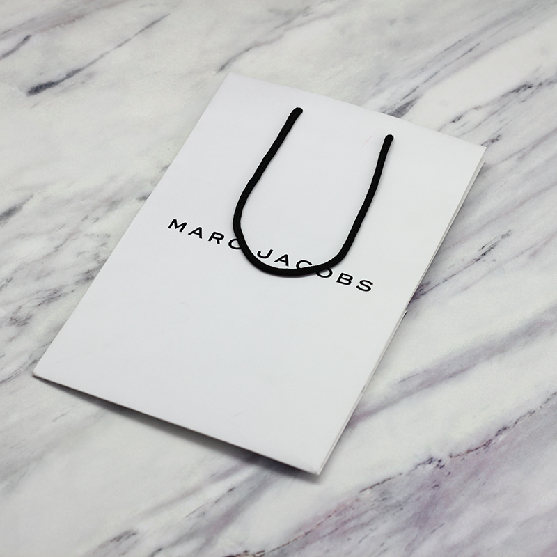 Cheap Embossing White Color Custom Size Coated Paper Shopping Bag With Handle Manufacturer, Service