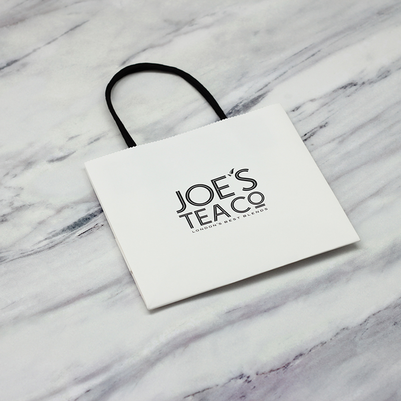 China  White Kraft Material Custom Size Kraft Paper Bag With Paper Handle Factory, Product