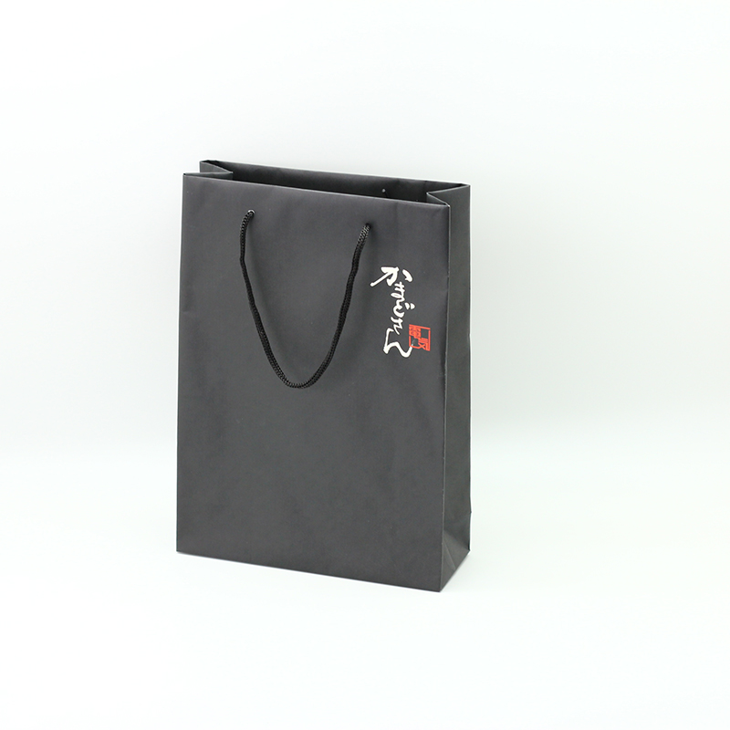 Cheap CMYK Black Color Customized Coated Paper Bag With Handle Matt Lamination Suppliers, Factories
