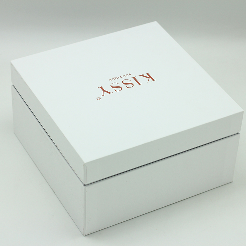 High-Quality Jewelry Gift Package Rigid Paper Box Gold Stamping Logo Quotes, Products