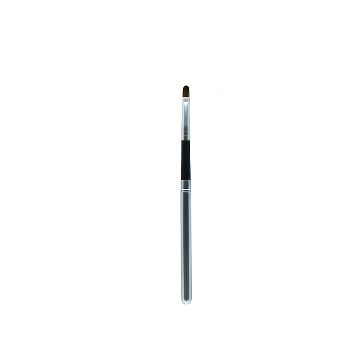 Private Label Portable Lip Brush with Aluminum Handle Customizable Professional Makeup Cosmetic Tool for Travel Used Lipstick