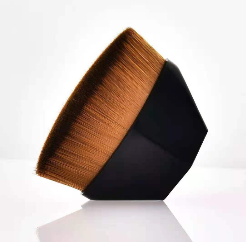 Private Label Flat Top Large Kabuki Brush Foundation Brush for Blending with Protective Case