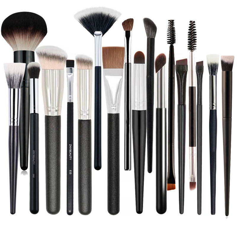 Custom Logo Single Makeup Brush 170 Foundation 270 370 Concealer Brush 191 Stippling Mask Brush Cruelty Free