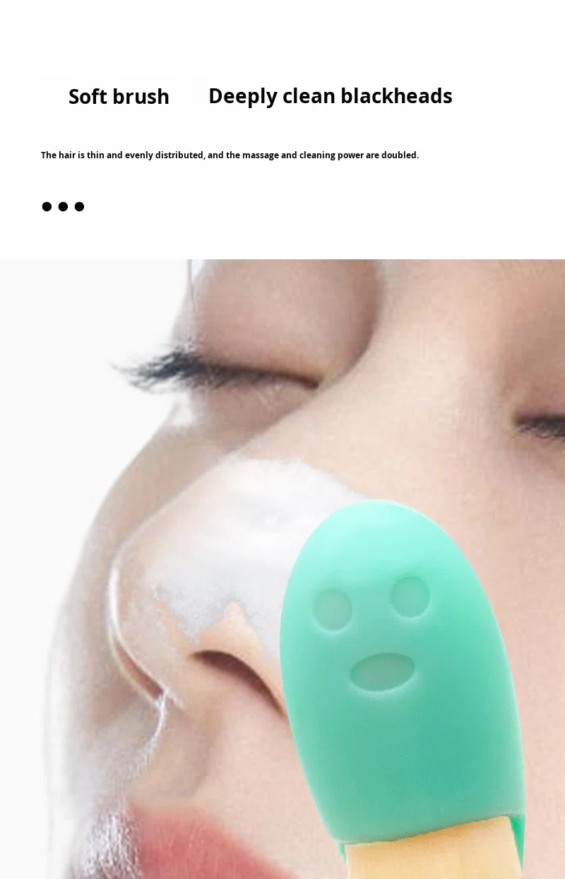 Wholesale Flat Silicone Blusher Brush with Plastic Handle for Face Makeup and Pore Cleansing Exfoliation