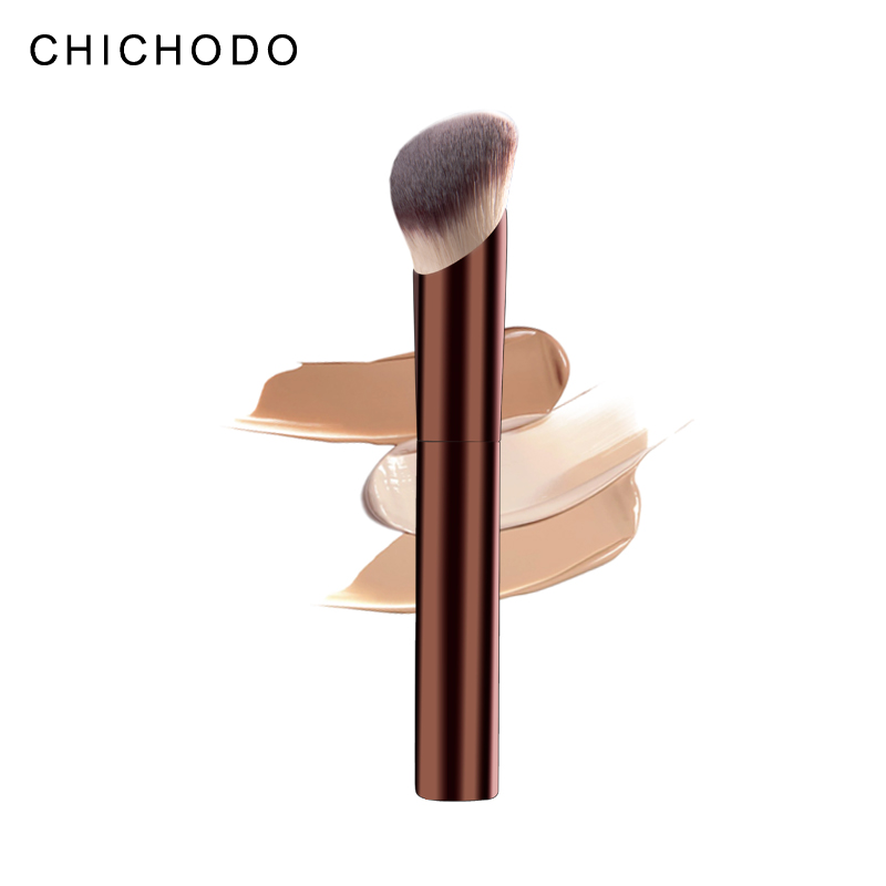 HG Long Handle Makeup Brush For Foundation High Density Synthetic Bristles Easy To Clean