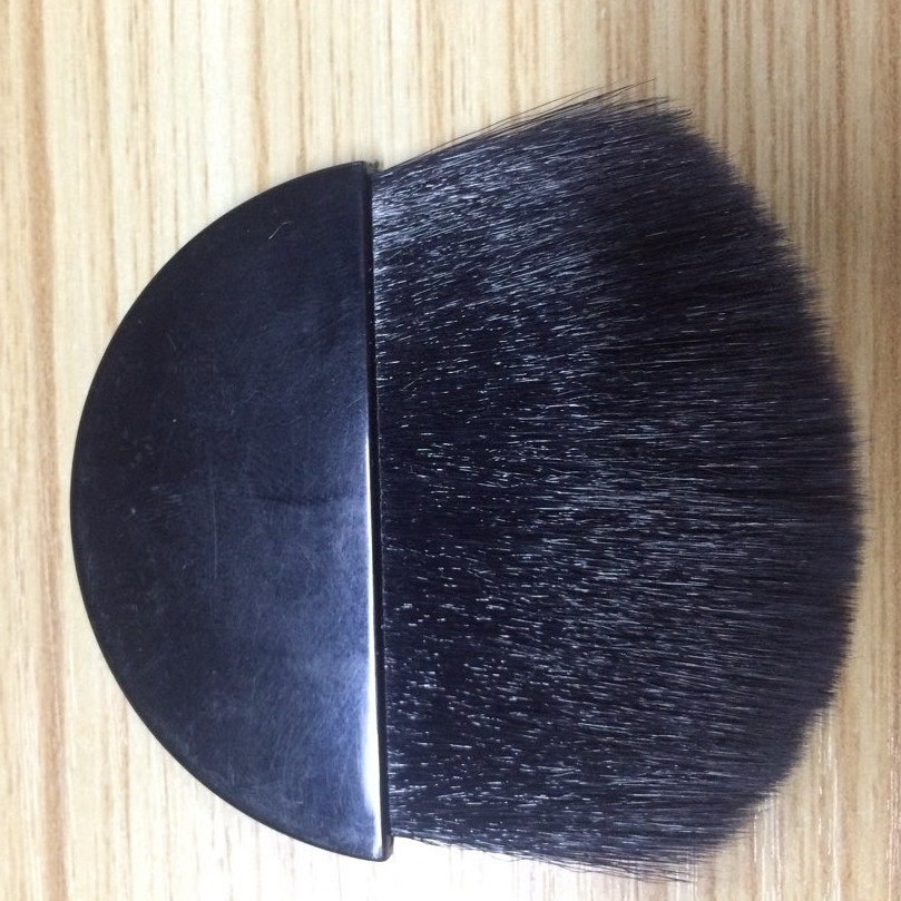 Portable Mini Semi-circle Blush Brush Facial Contour Styling Powder Brush Makeup Tool Mini Powder Brush