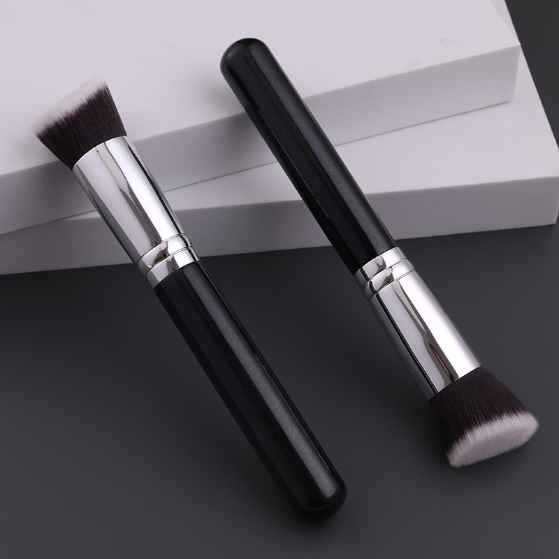 IPRESTA Supply Private Label Wood Handle Synthetic Hair Flat Foundation Kabuki Brush for Face