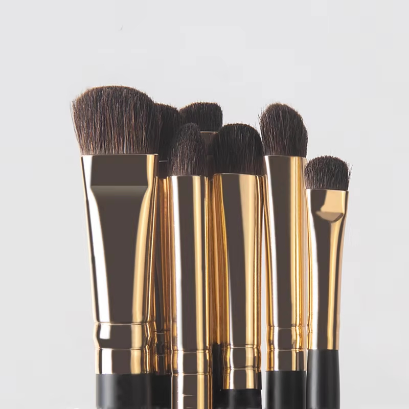 Private Label Custom Logo Black and White Professional Eyeshadow Makeup Brushes