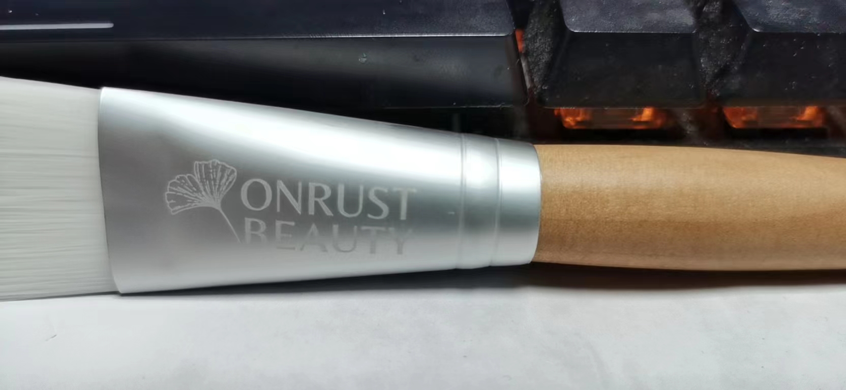 Face Flat Contour Foundation Brush Design