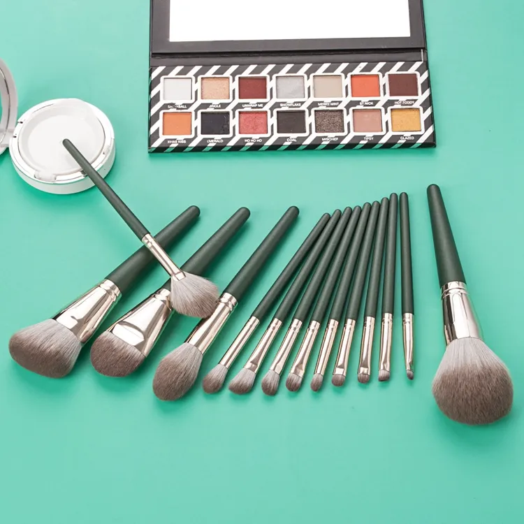 New High Quality 14PCS Green Synthetic Hair Fashion Foundation Eyebrow Eyelash Makeup Brushes Set Custom Logo