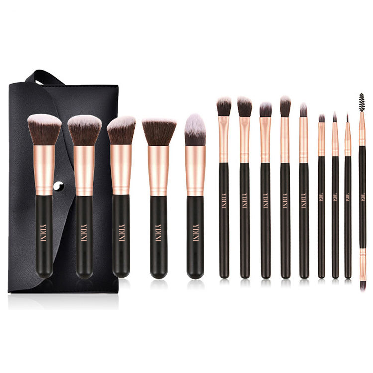 Makeup Brush Detail 1