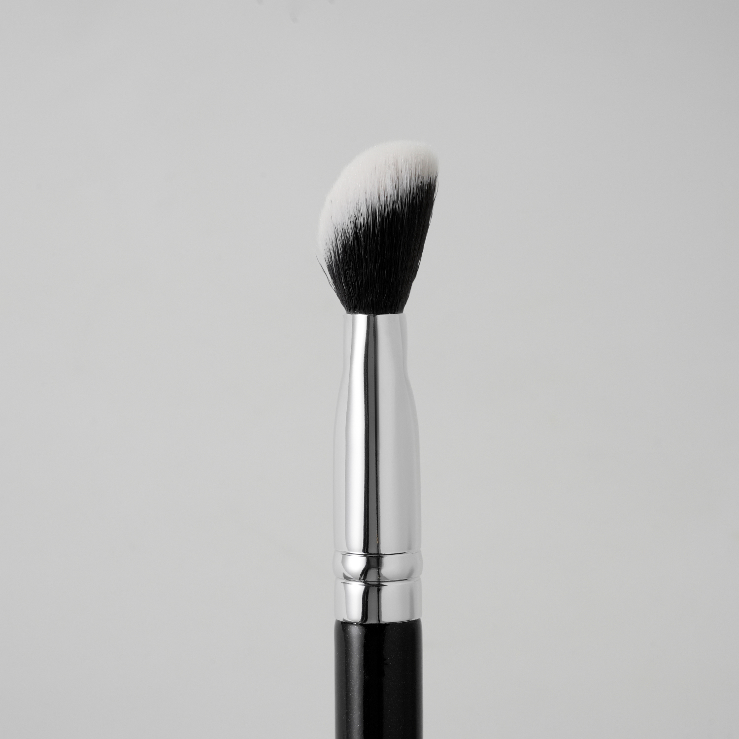 Makeup Brush Image 8
