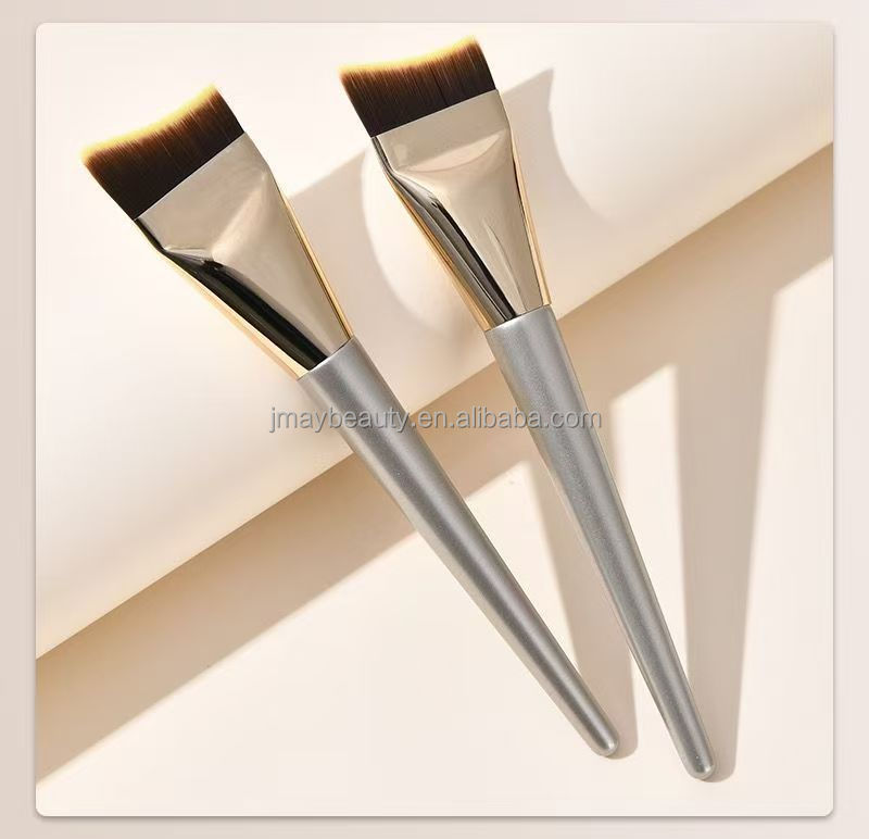 Smudge-Free Synthetic Hair Professional Foundation Concealer Shaving Brush Flat-Head Curved Cheek &amp; Eye Makeup Brush Portable