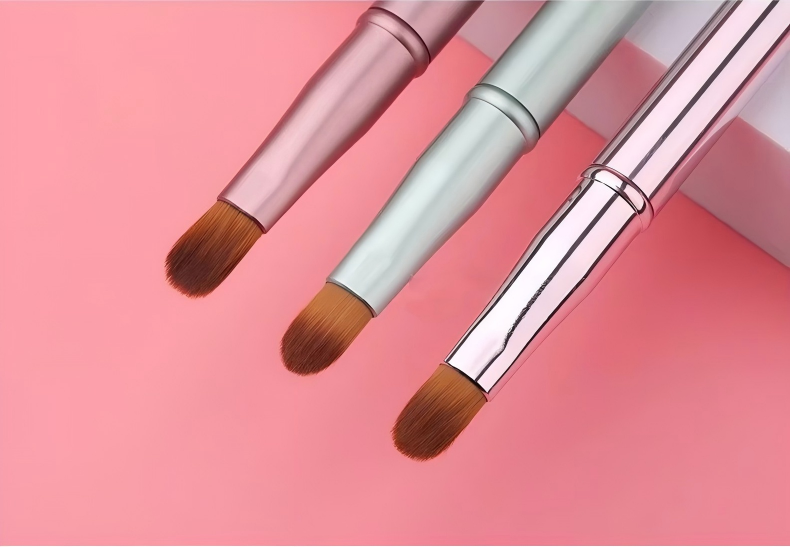 Telescopic Double-headed Lip Brush with Handle Artificial Fiber &amp; Metal Portable Women's Lipstick &amp; Lip Glaze Brush D09