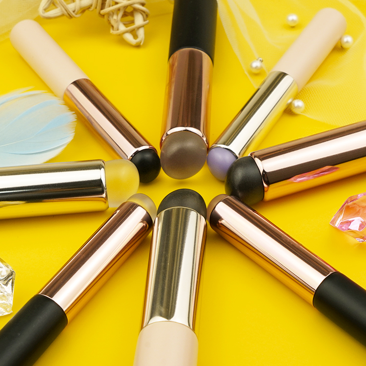 Makeup Brush Detail 2
