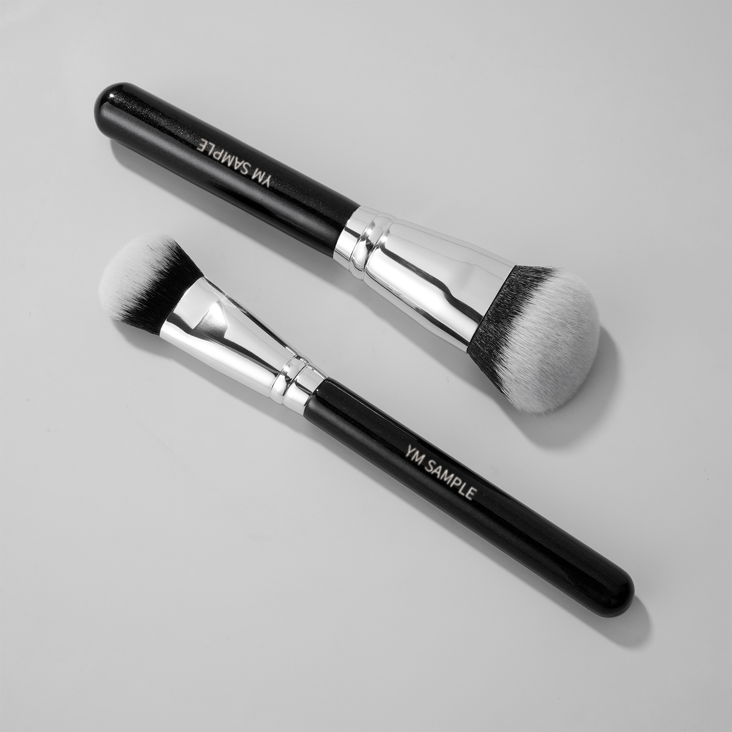 Makeup Brush Image 2