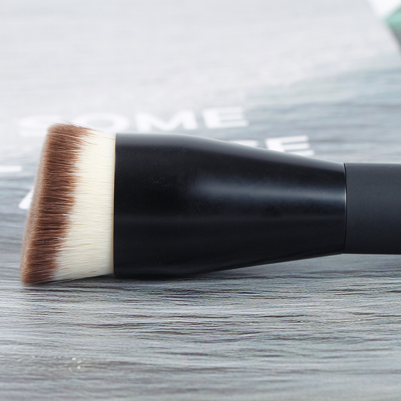 Custom Branding Available Salon Quality Professional Durable Kabuki Brush Vegan Synthetic Round Drum Shape Makeup Brush