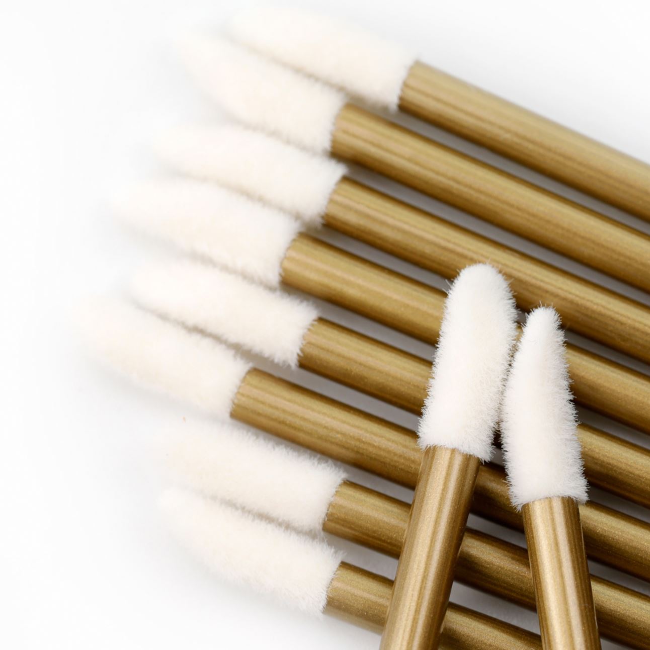 Tube Scrub Colorful Eyelash Exfoliator Handle Lip Brush Lipstick Gloss Disposable Lip Brush Wand Applicator Tool