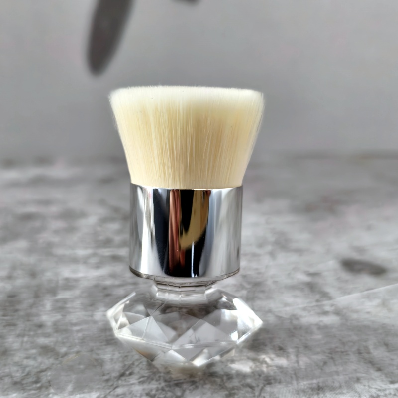 Premium Synthetic Hair Single Crystal Kabuki Makeup Brush for Face Loose Powder Blush Application