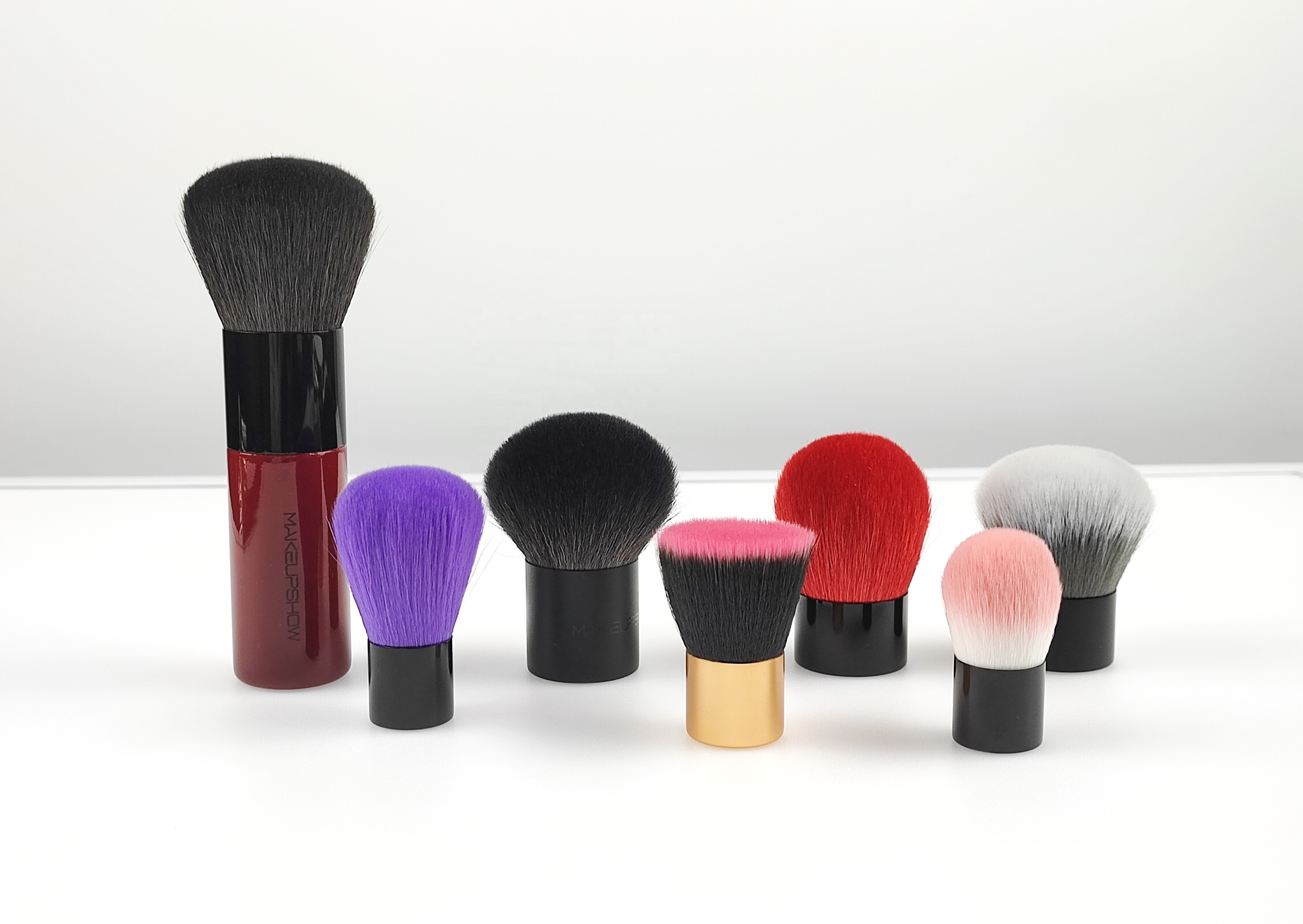 Cosmetic Brush Image 6