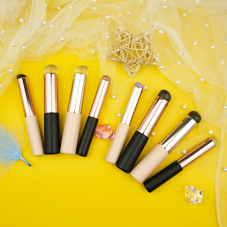 Makeup Brush Detail 3