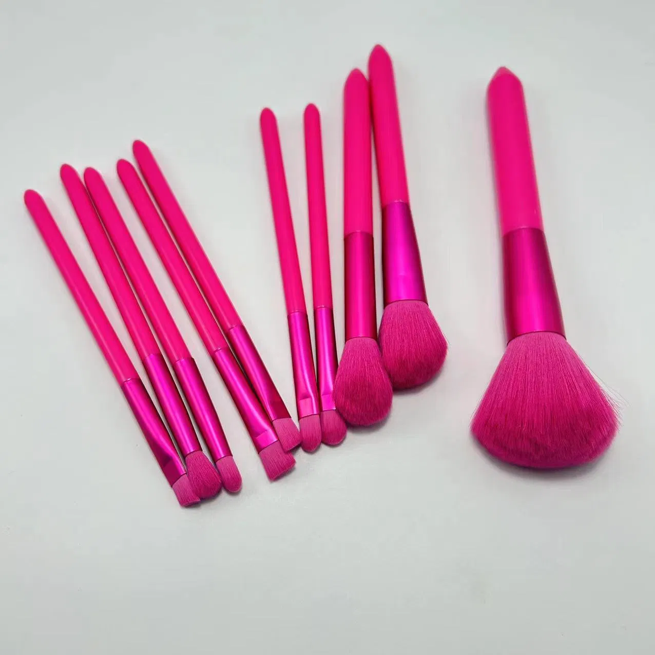 Beautichen 10PCS Rose Red Matte Makeup Brushes - Face Eye Brush Set Powder Blush Highlighter Cosmetic Tools OEM