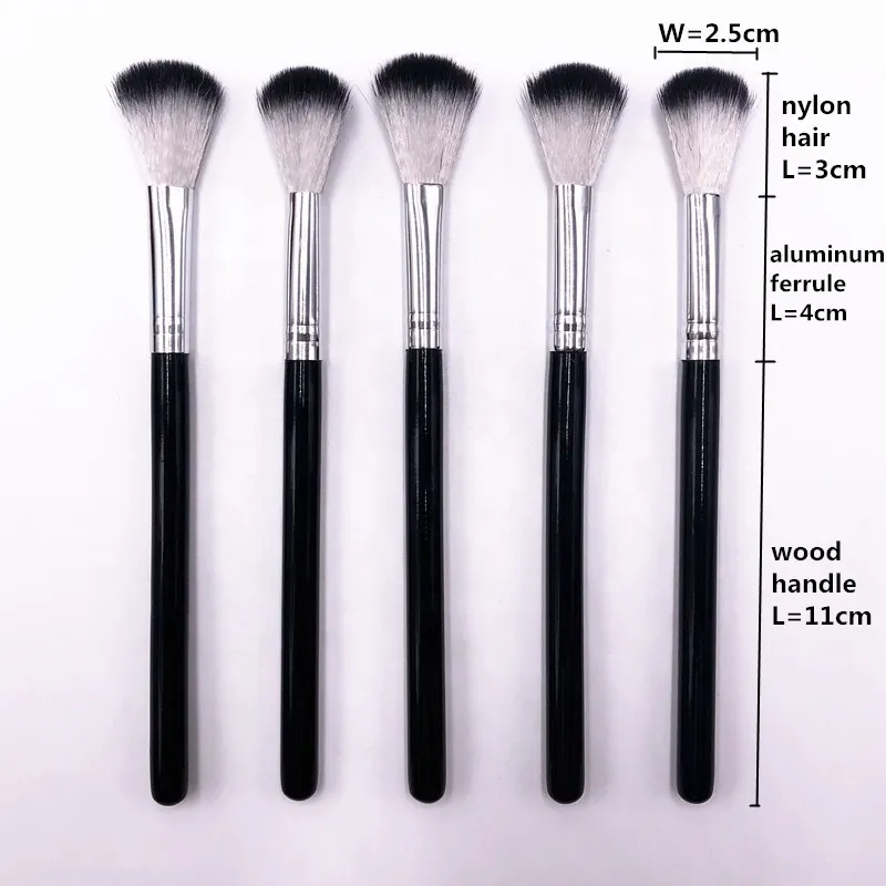 Soft Synthetic Bristles Large Highlighter Brush