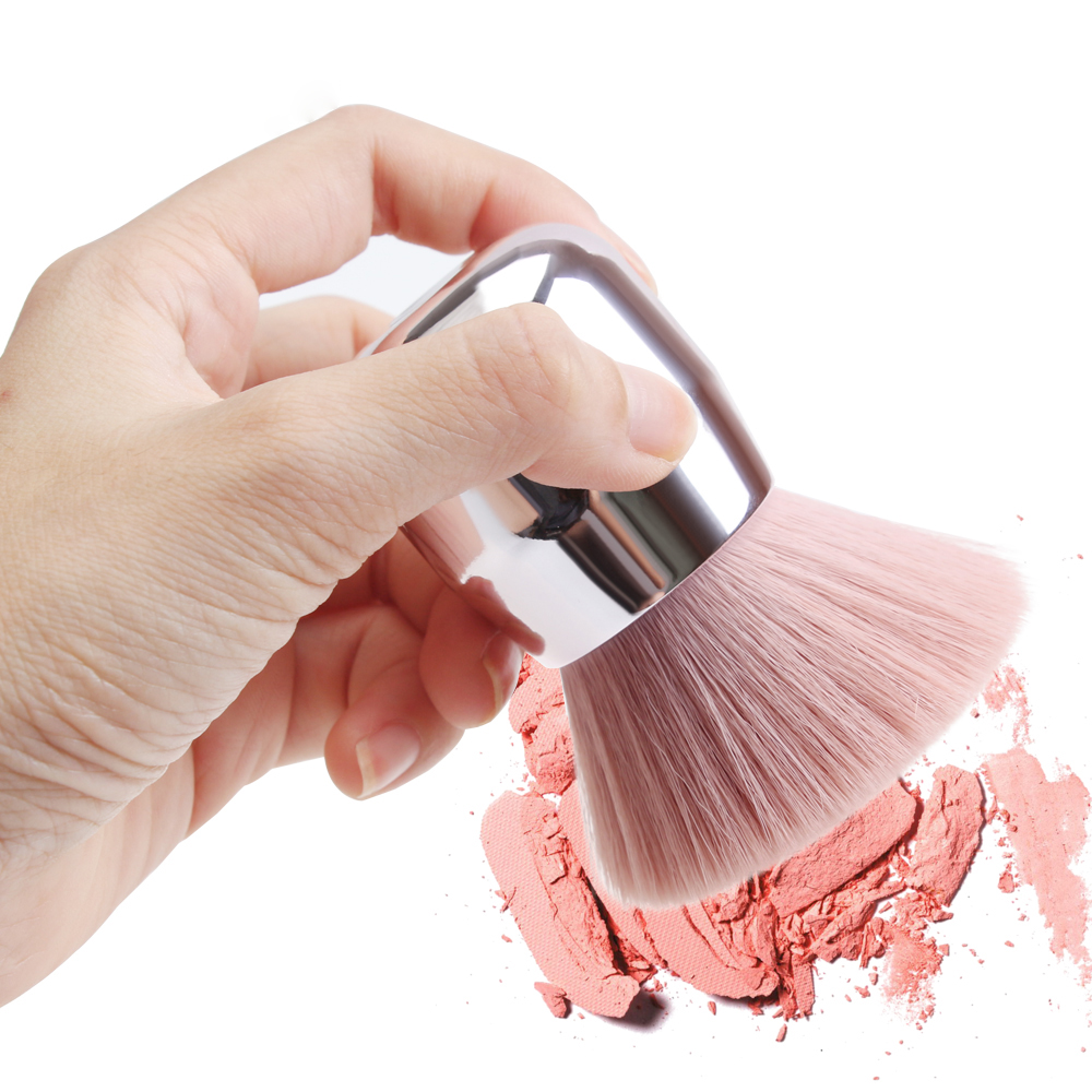 Hot Selling New Kabuki Blush Brush for Powder Foundation Brushes Soft Face Makeup Tools Beauty Accessories
