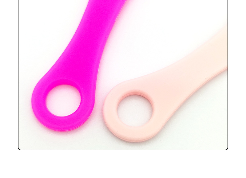 Wholesale Flat Silicone Blusher Brush with Plastic Handle for Face Makeup and Pore Cleansing Exfoliation