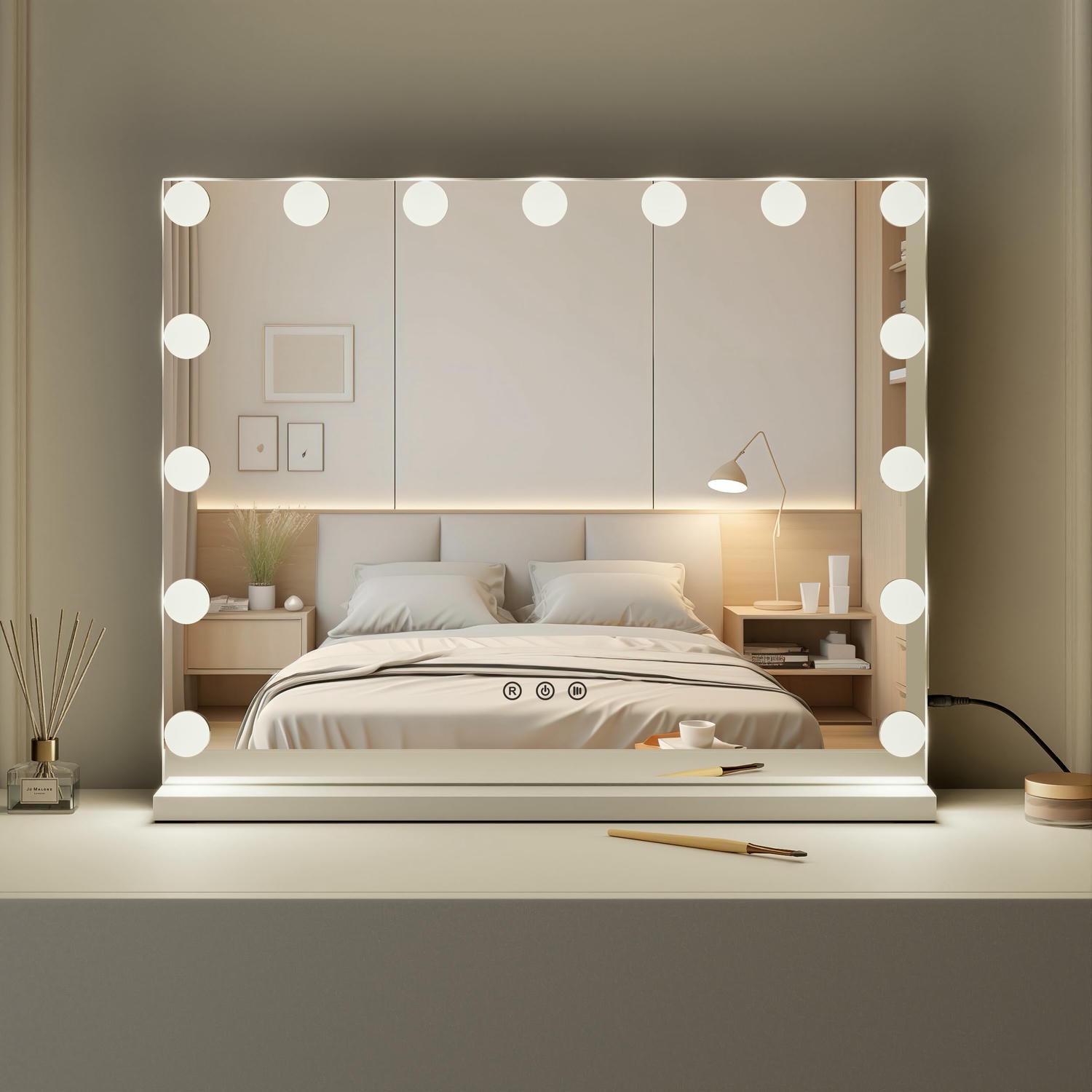 Mirror Detail View 1