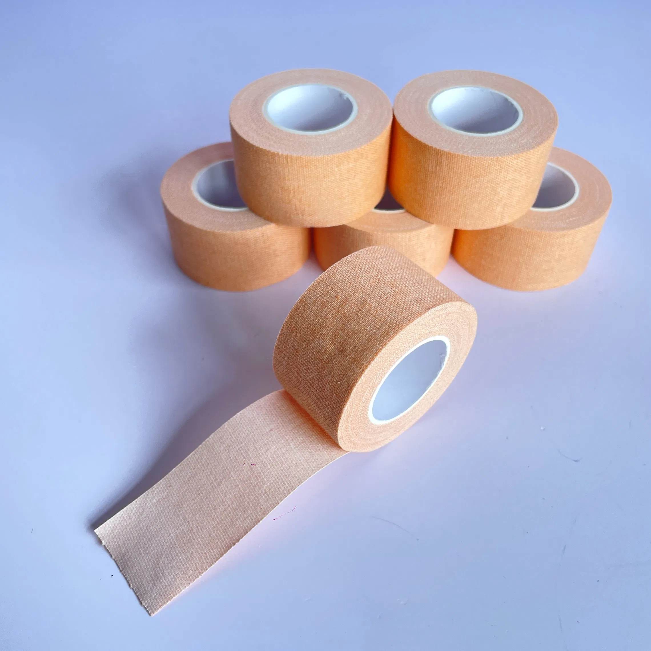 ISO10993 Customized Wholesale Skin Color Stronge Adhesive Zinc Oxide Tape Surgical Adhesive Plaster Medical Tape