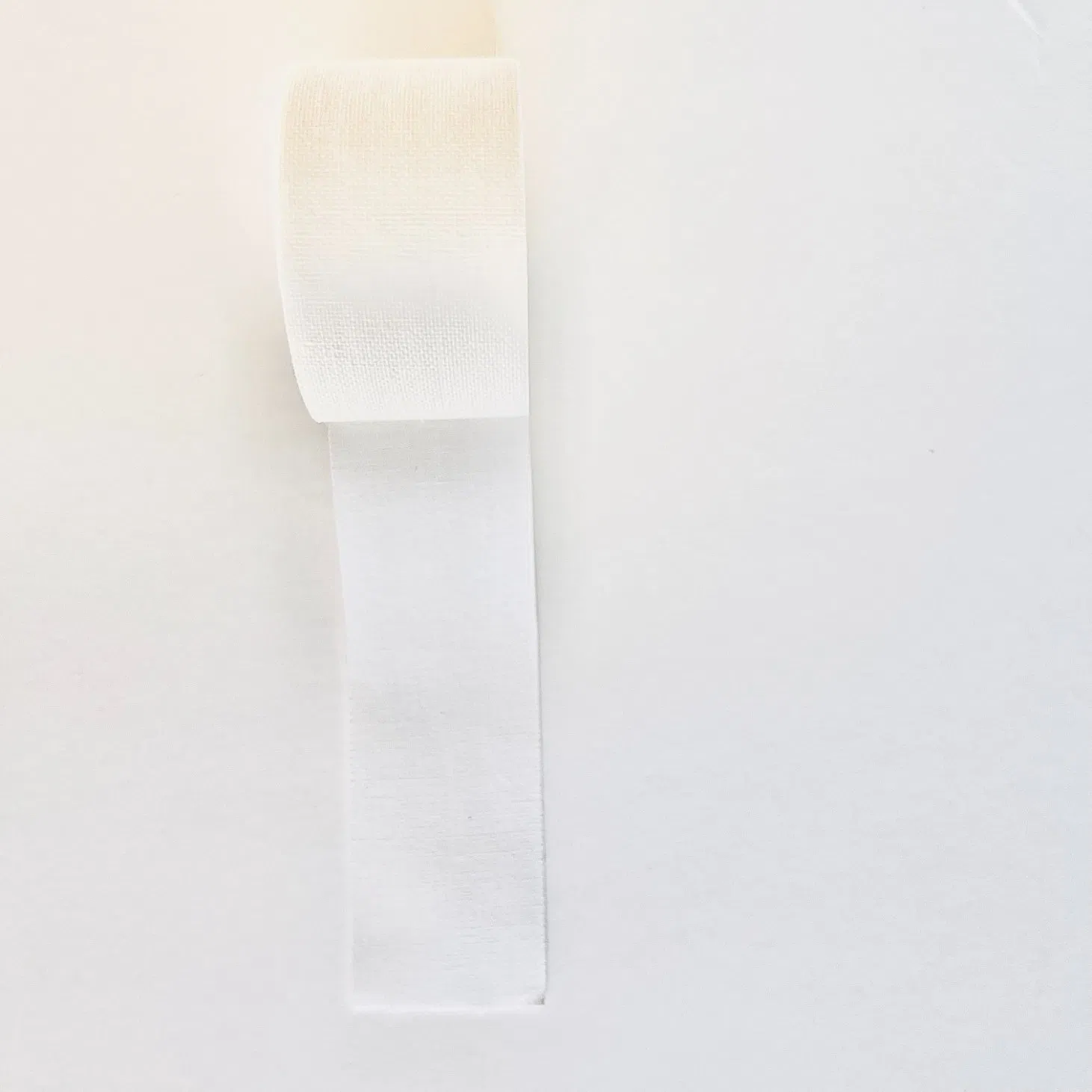 Micropore Medical Surgical Cotton Fabric Zinc Oxide Adhesive Plaster with CE&amp; ISO Approved