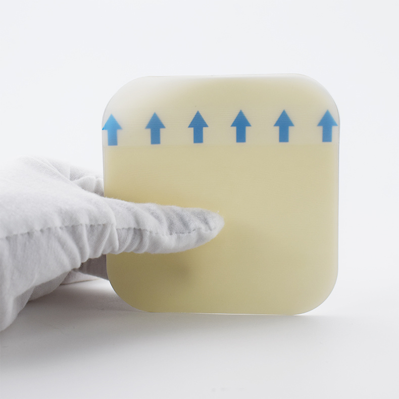 Ultra-Thin Hydrocolloid Wound Dressing Sterile Moist Bandages 6*8cm with U Port