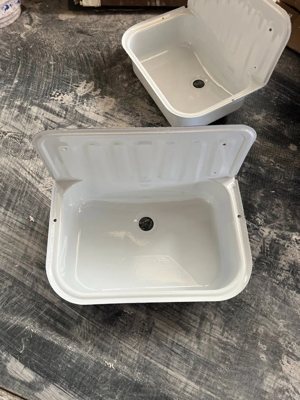 Kitchen Enamel Steel Laundry Slop Sink with Single Bowl