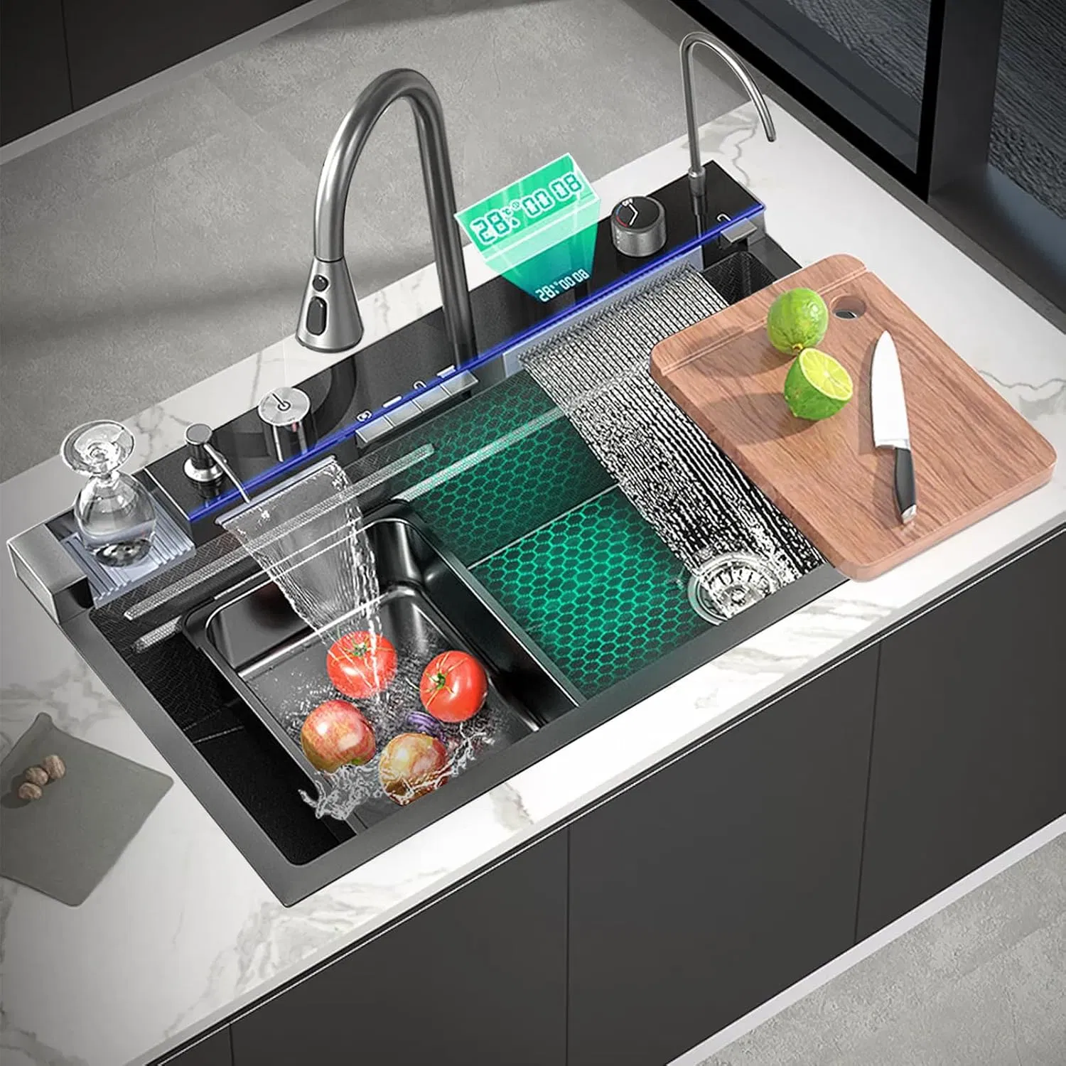 Premium 304 Ss Waterfall Kitchen Sink with Built-in Pull-out Sprayer &amp; Cutting Board