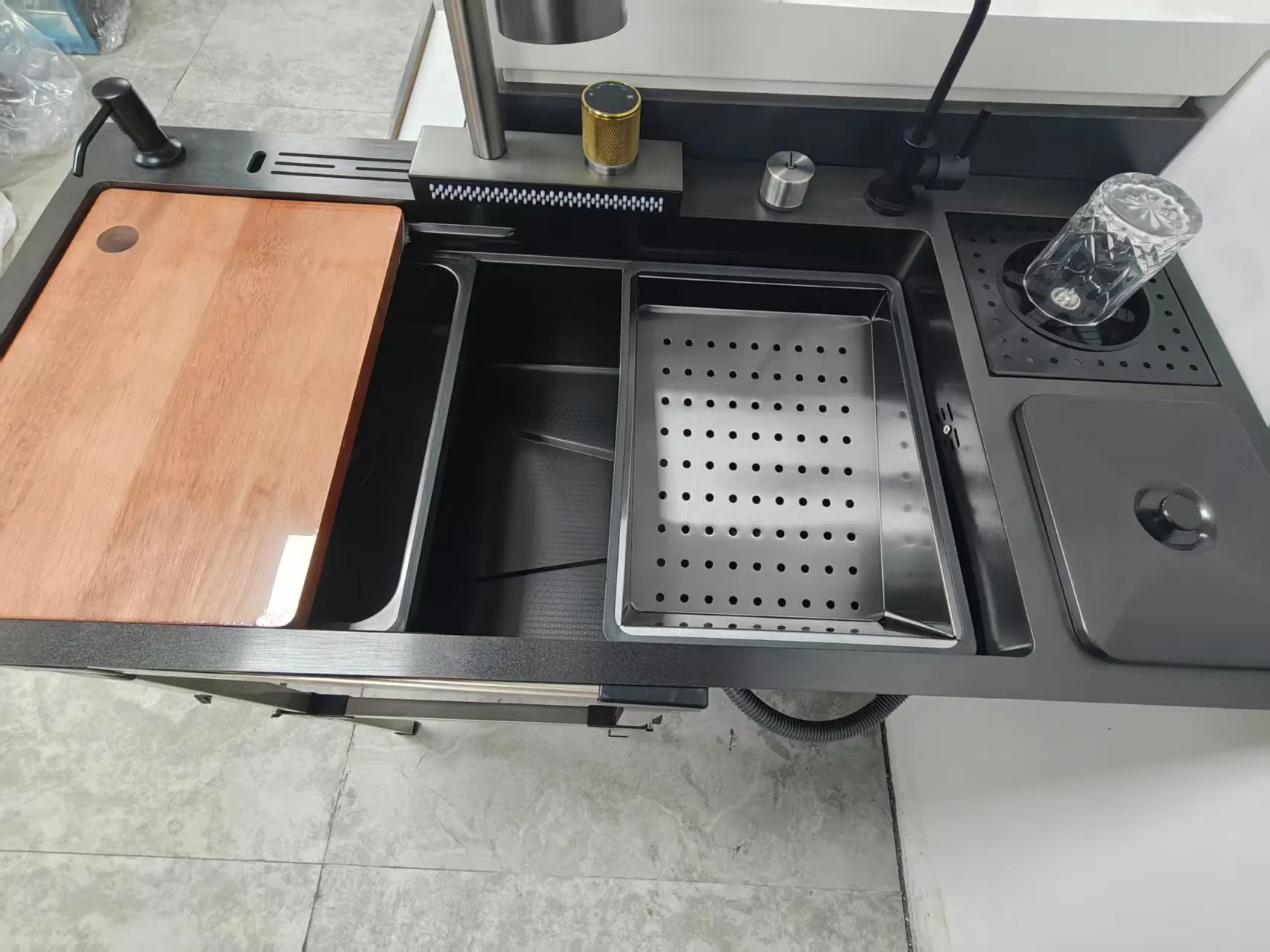 Flying Rain Waterfall Sink: Dual Basins + Retractable Cutting Board