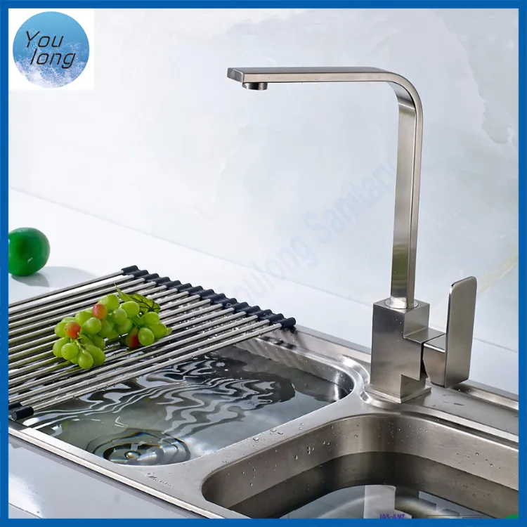 Kitchen Faucet Detail 4