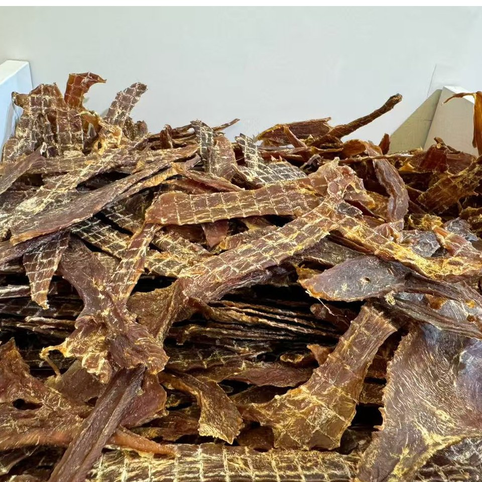 Natural Dog Snack Designed for Training Rewards Using Pure Meat Chew Treats